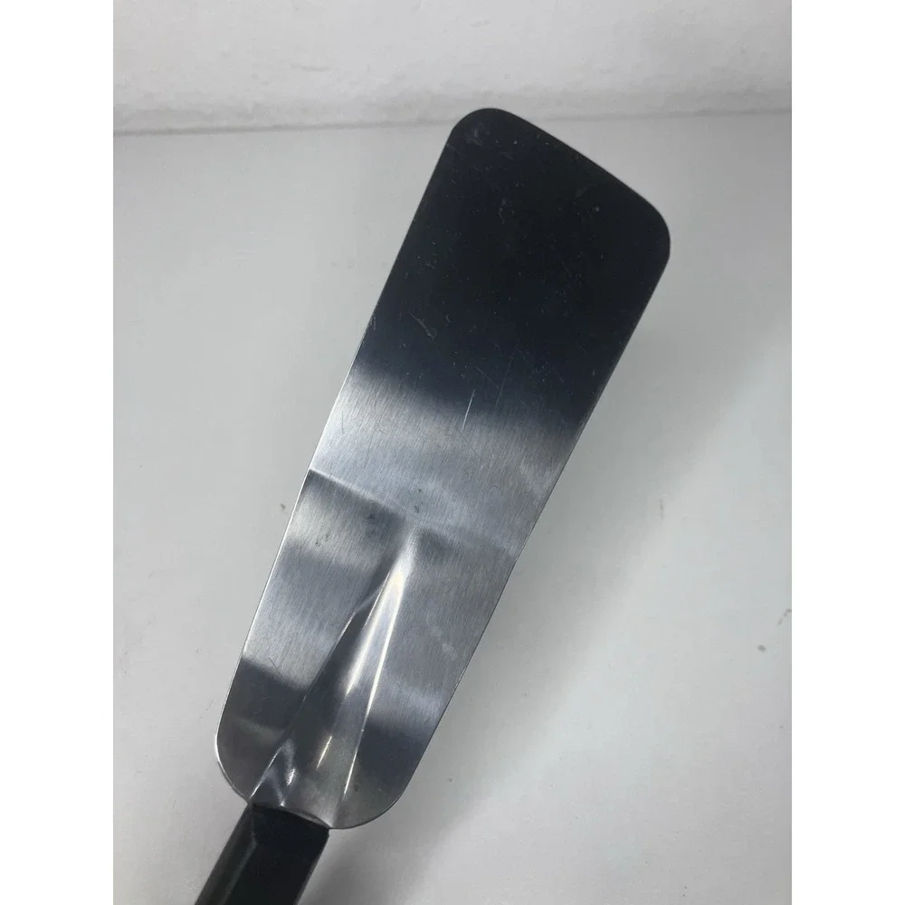 Fat Daddio's Spatula, 2.5 Inch, Angled Cookie, Black, Silver